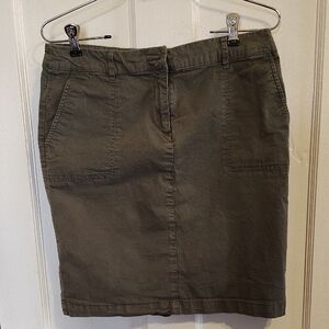 Dalia Olive Pencil Skirt with Front Pockets